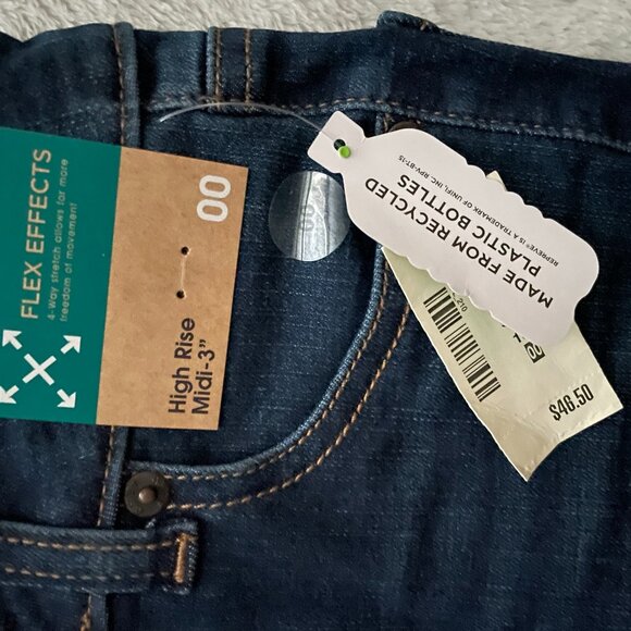 Aeropostale, 00, High Rise, 3' Midi, Dark Wash shorts, NEW! - Picture 6 of 6